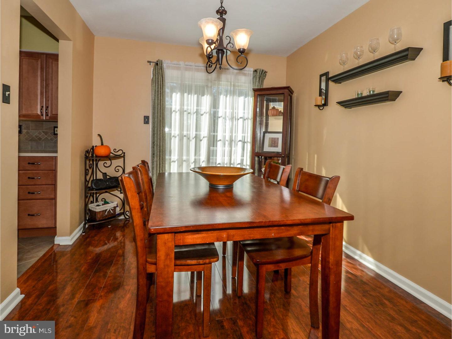 5509 Rinker Circle, Unit 347 Doylestown, PA 18902 - Photo 8 of 24 Dining Room