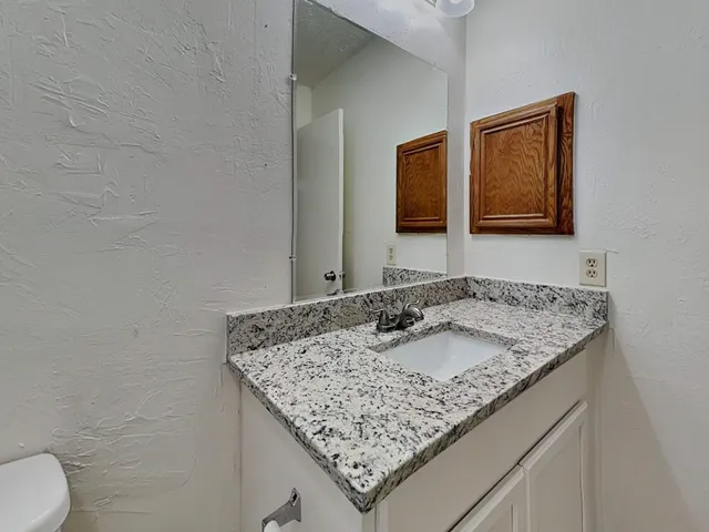 $1,660 | 19315 Bristlestar Drive, Katy, TX 77449