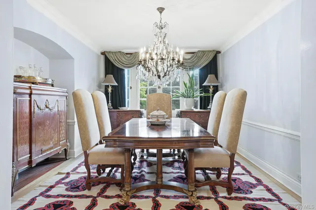 $875,000 | 10 Brooklands, Unit 1H, Bronxville, NY 10708