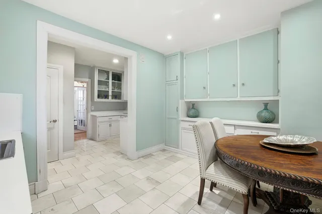 $875,000 | 10 Brooklands, Unit 1H, Bronxville, NY 10708