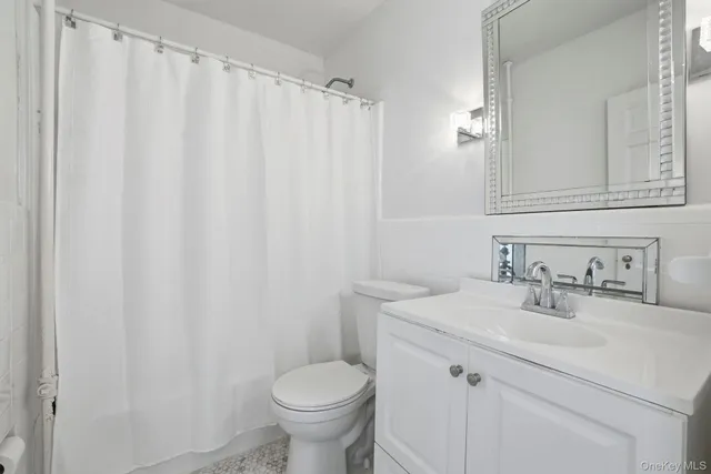 $875,000 | 10 Brooklands, Unit 1H, Bronxville, NY 10708