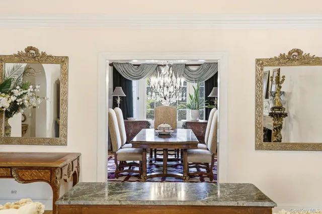 $875,000 | 10 Brooklands, Unit 1H, Bronxville, NY 10708