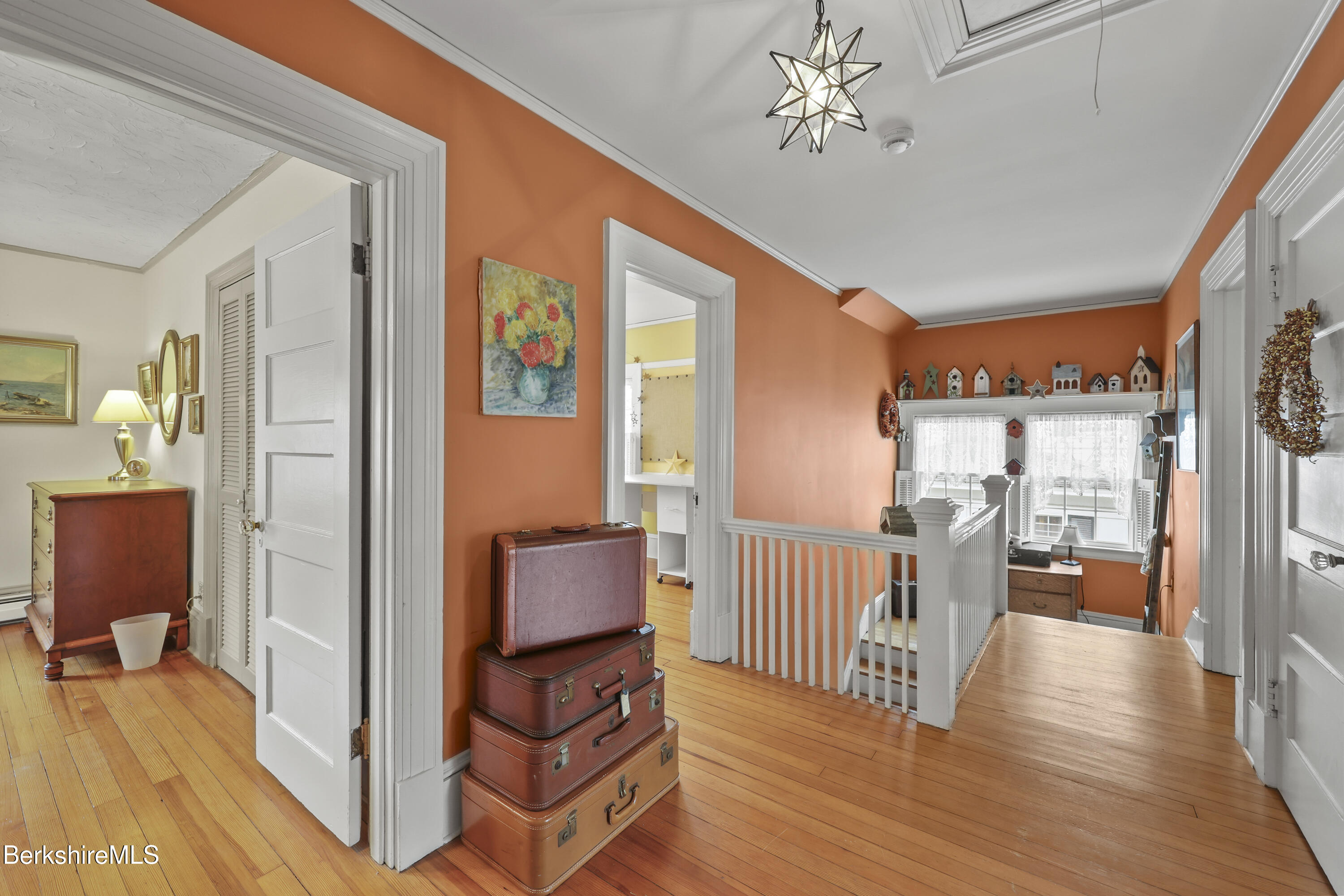 133 Pomeroy Avenue Pittsfield, MA 01201 - Photo 32 of 50 hallway