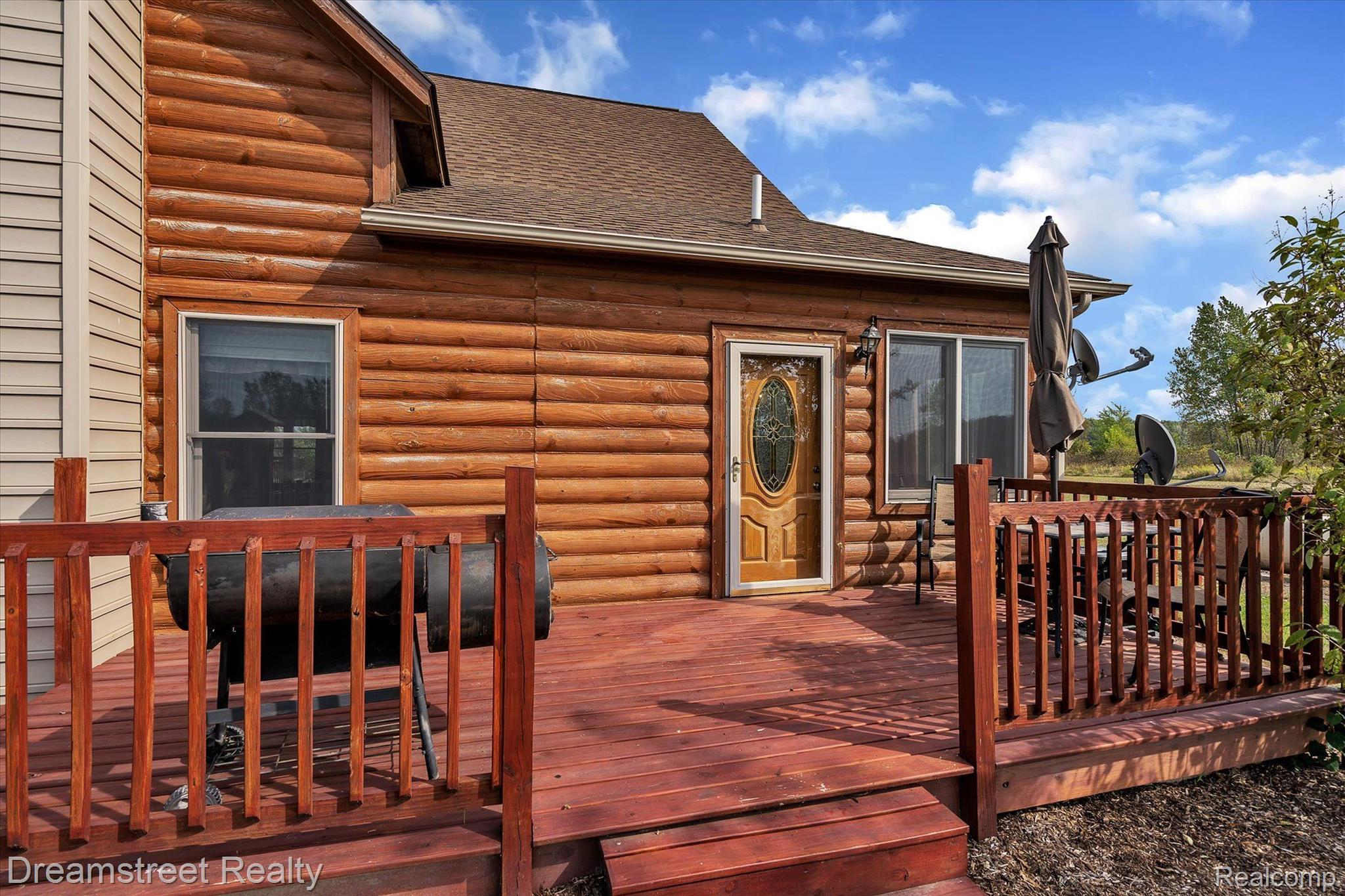 25900 Clark Road New Boston, MI 48164 - Photo 43 of 44 Gallery Image 43