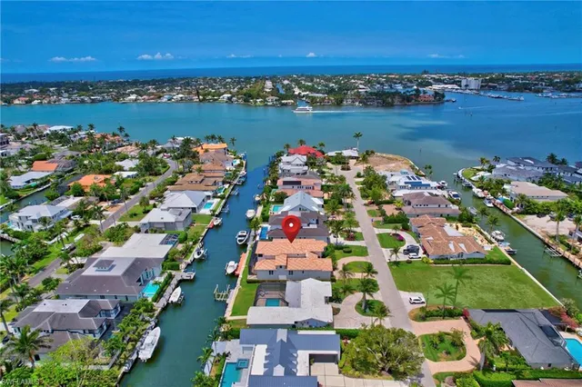 $4,549,000 | 1380 Marlin Drive, Naples, FL 34102