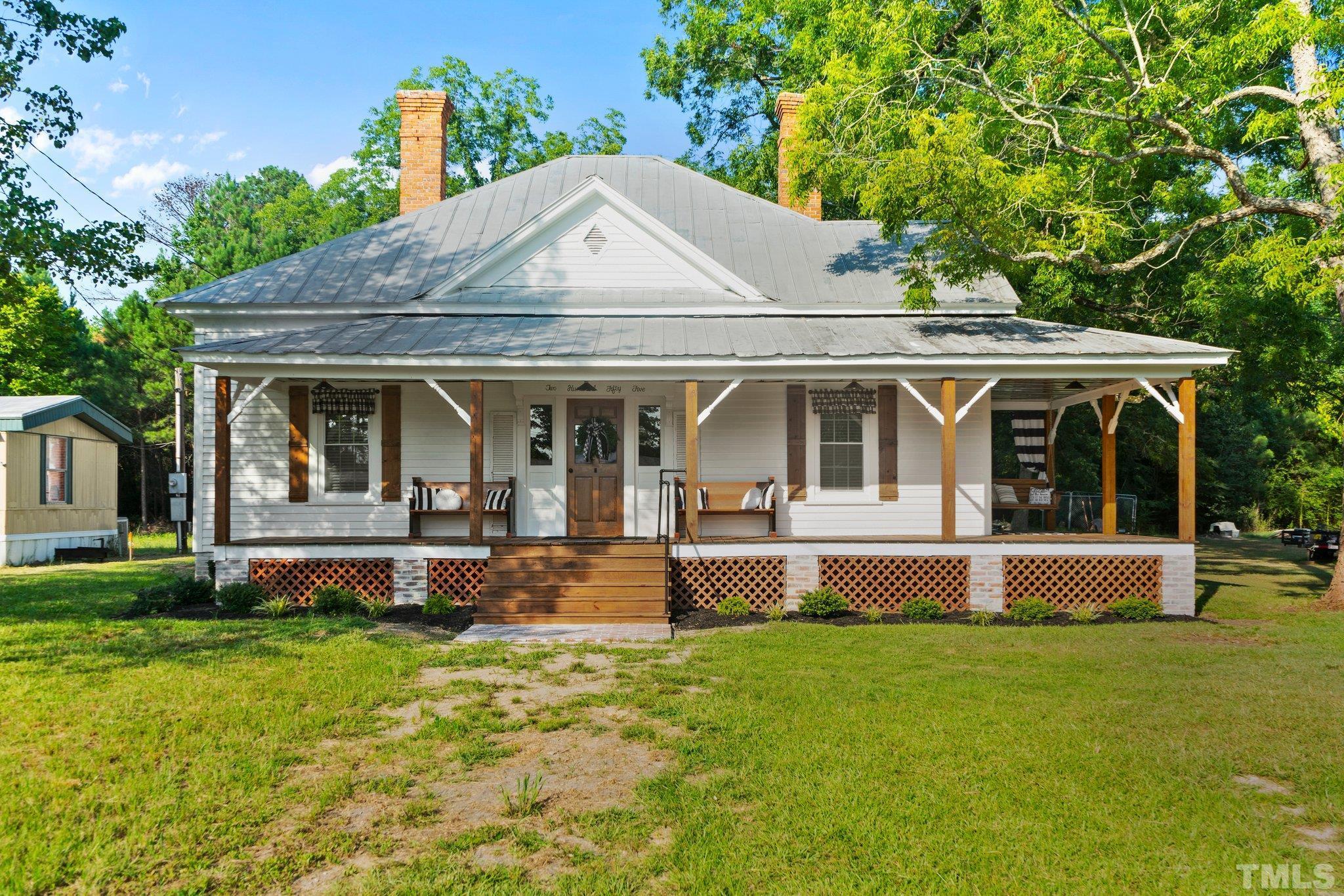 255 Pendergraft Road Bunnlevel, NC 28323 - Photo 2 of 30 Gallery Image 2