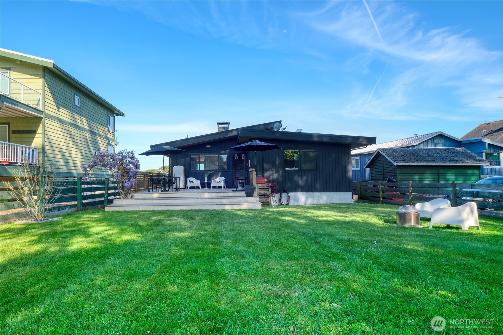 103 Bay View Drive Point Roberts, WA 98281 - Photo 32 of 39
