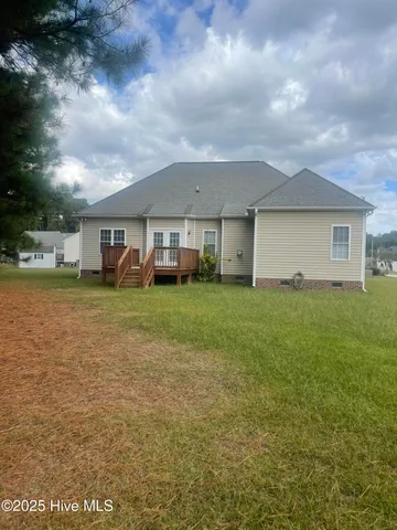 $305,000 | 2704 Millhaven Court West, Wilson, NC 27893