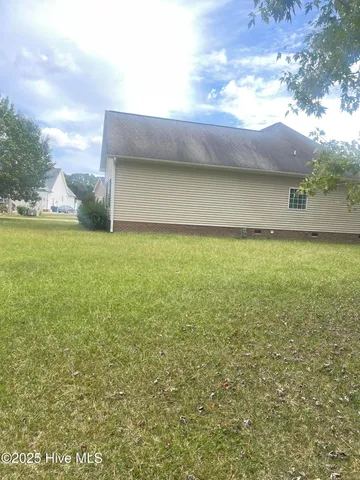 $305,000 | 2704 Millhaven Court West, Wilson, NC 27893