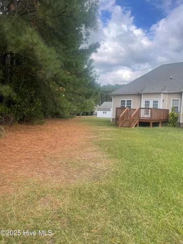 $305,000 | 2704 Millhaven Court West, Wilson, NC 27893