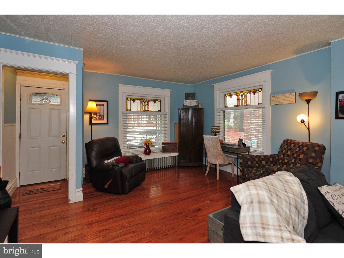 426 Ridge Street Emmaus, PA 18049 - Photo 5 of 21 Gallery Image 5