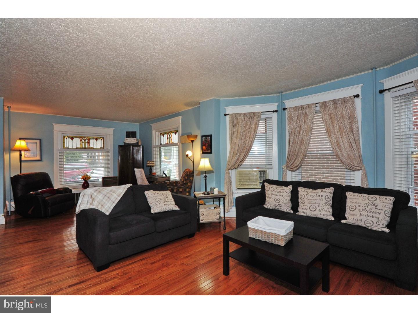 426 Ridge Street Emmaus, PA 18049 - Photo 8 of 21 Gallery Image 8