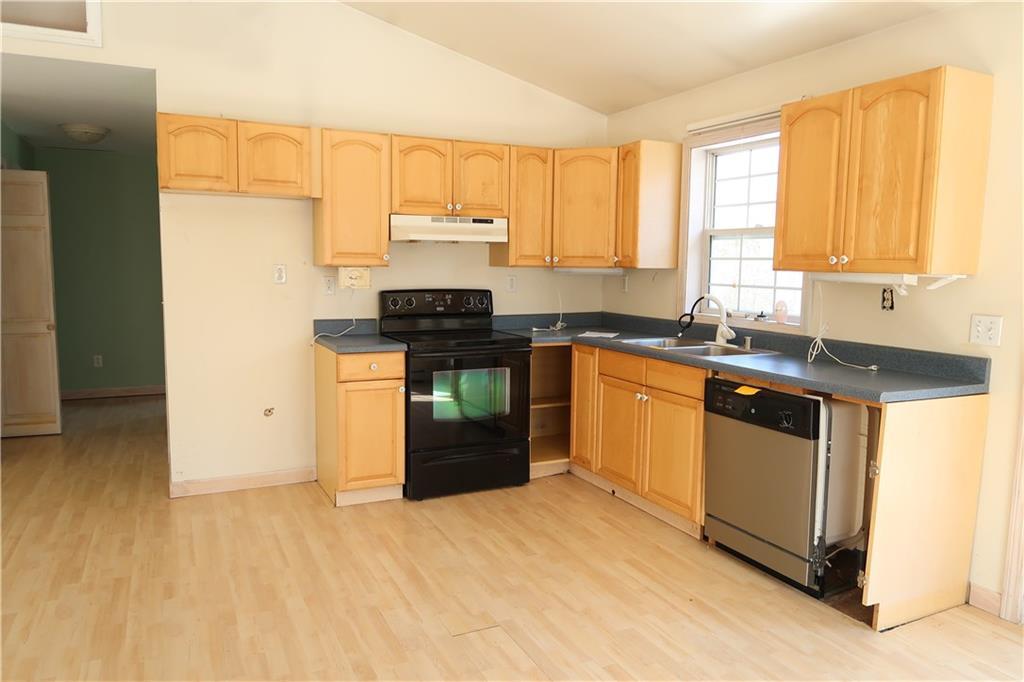 26 Mountain View Road Manchester, ME 04351 - Photo 2 of 21 Photo