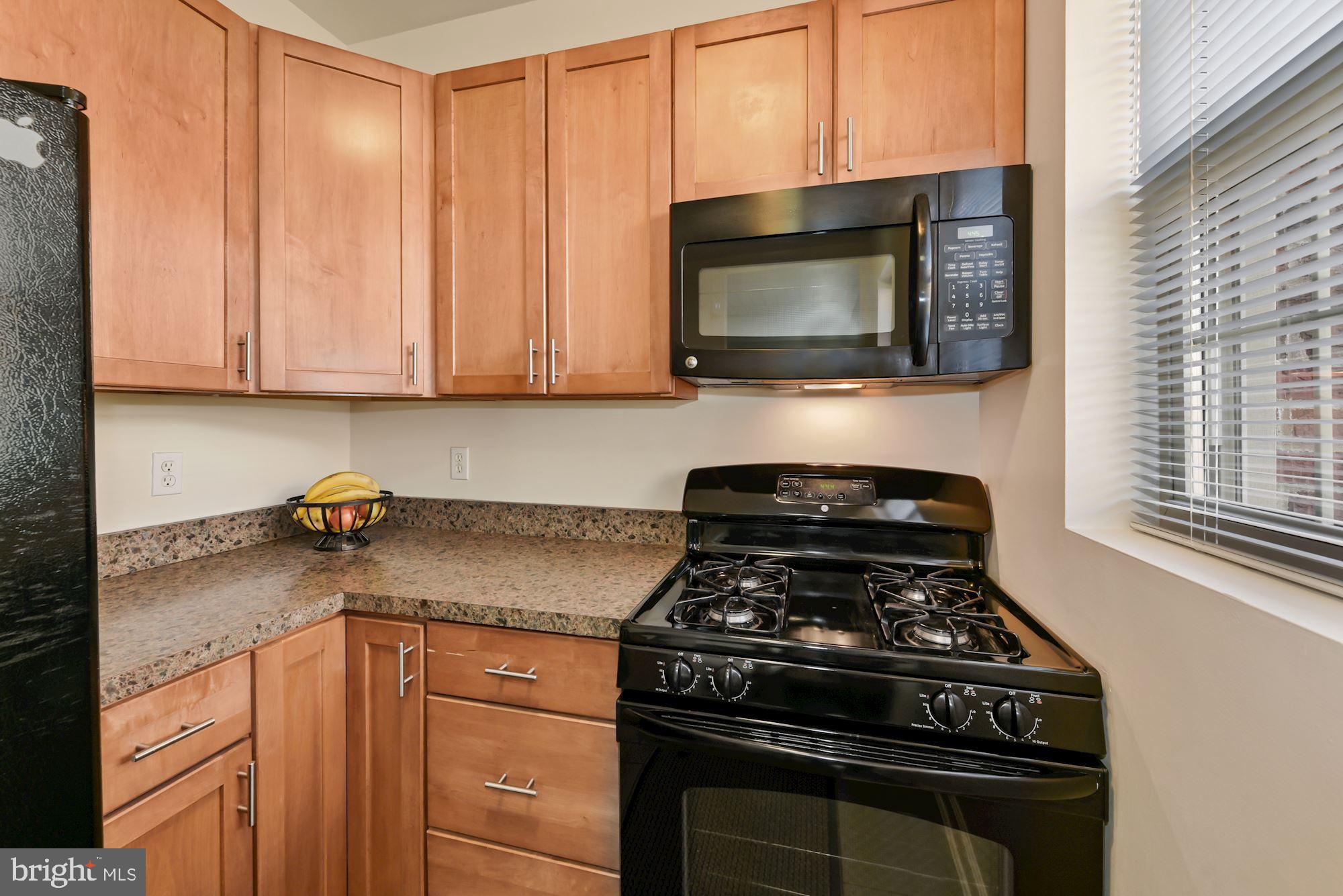 422 Butternut Street Northwest, Unit 103 Washington, DC 20012 - Photo 13 of 41