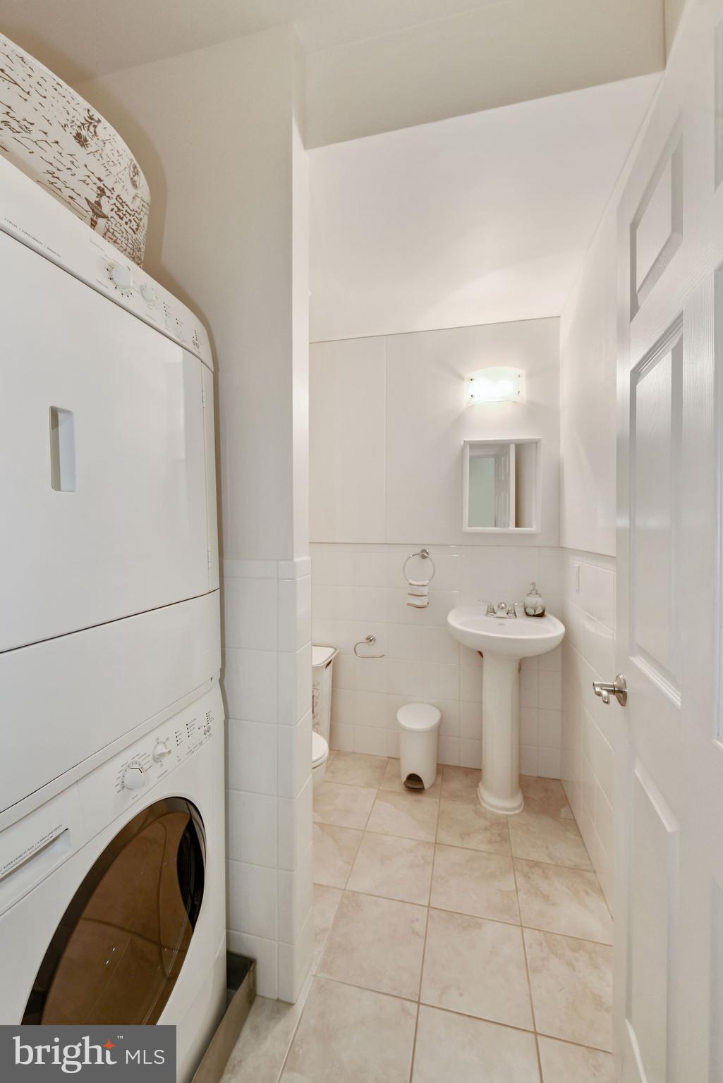 422 Butternut Street Northwest, Unit 103 Washington, DC 20012 - Photo 17 of 41