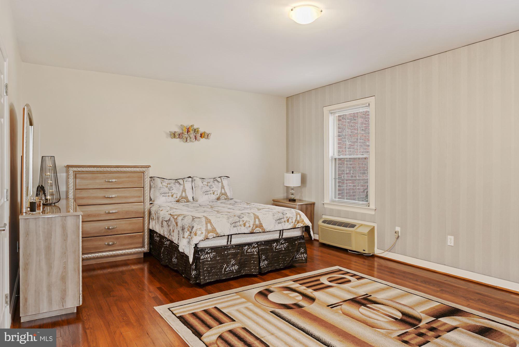 422 Butternut Street Northwest, Unit 103 Washington, DC 20012 - Photo 19 of 41