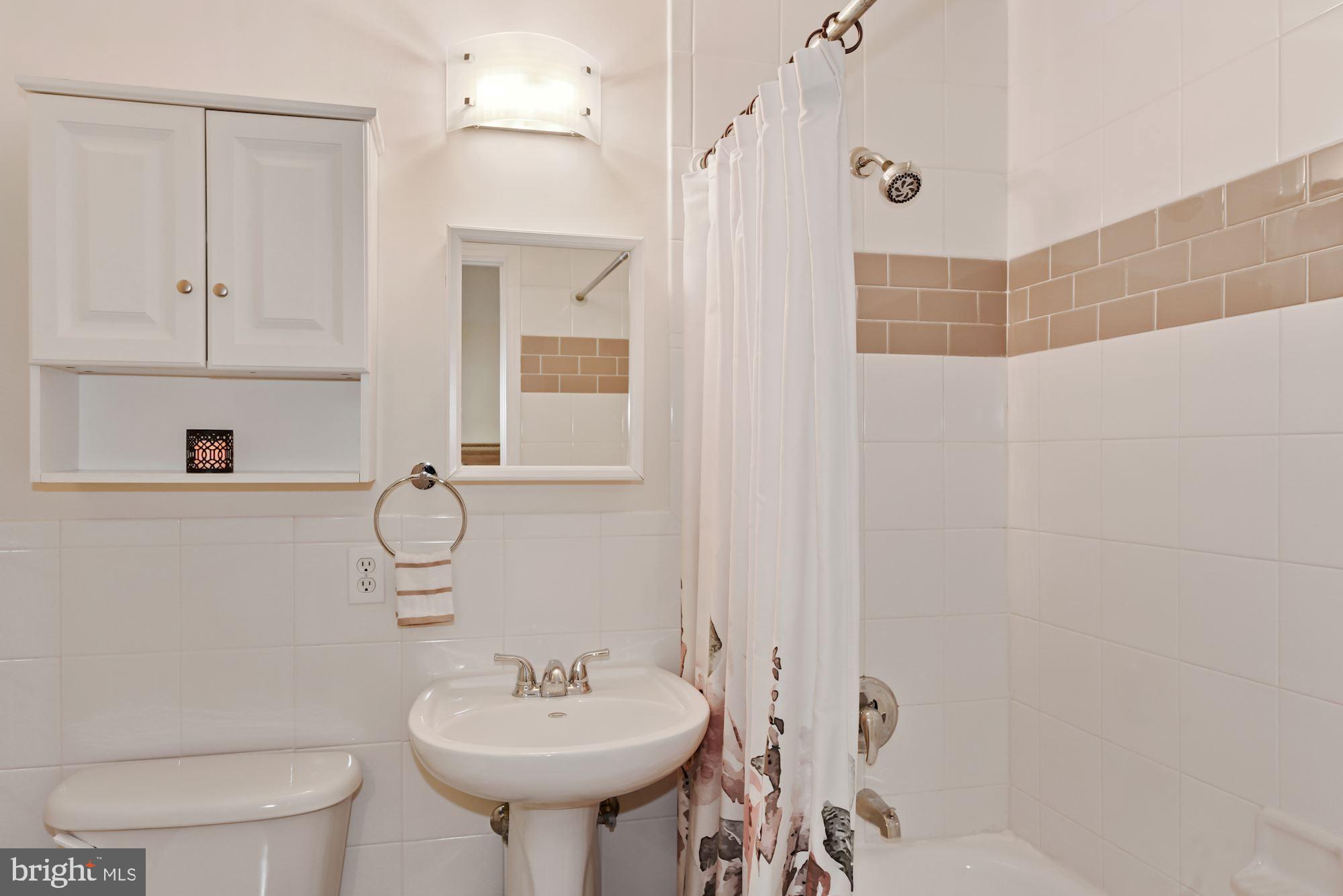 422 Butternut Street Northwest, Unit 103 Washington, DC 20012 - Photo 24 of 41