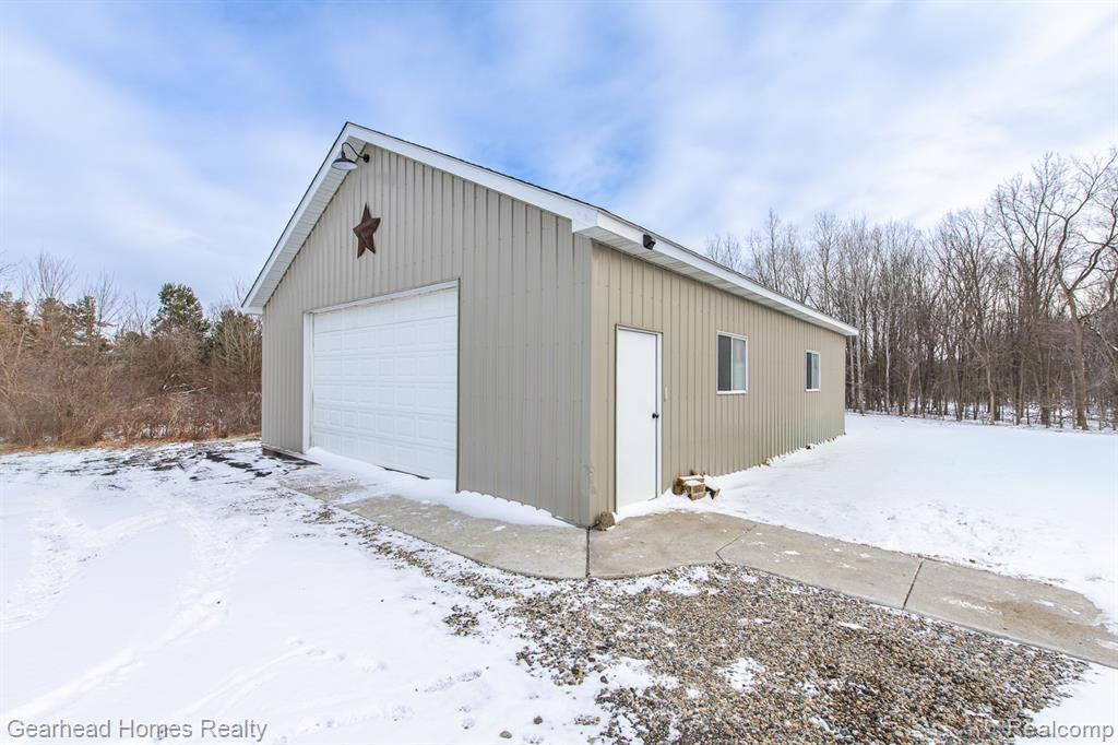 23100 Pratt Road Armada, MI 48005 - Photo 3 of 80