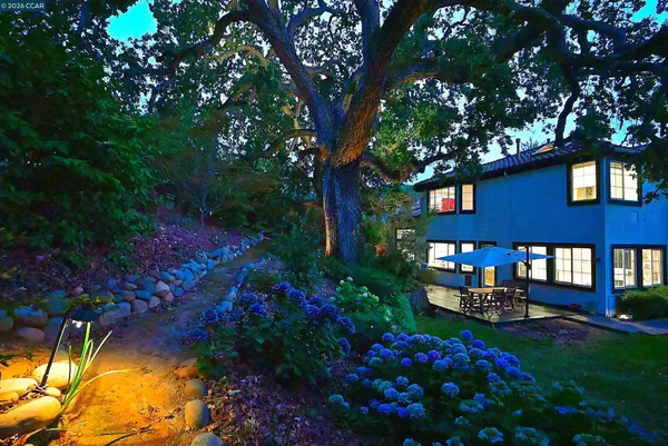 $2,388,888 | 1239 Sunrise Ridge Drive, Lafayette, CA 94549