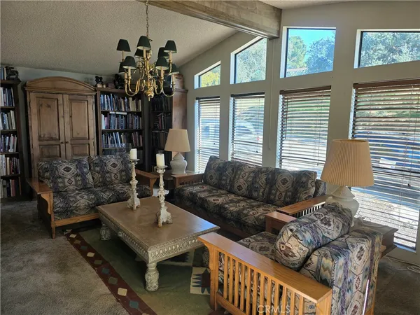 $325,000 | 301 Oak Meadow Lane, Paso Robles, CA 93446
