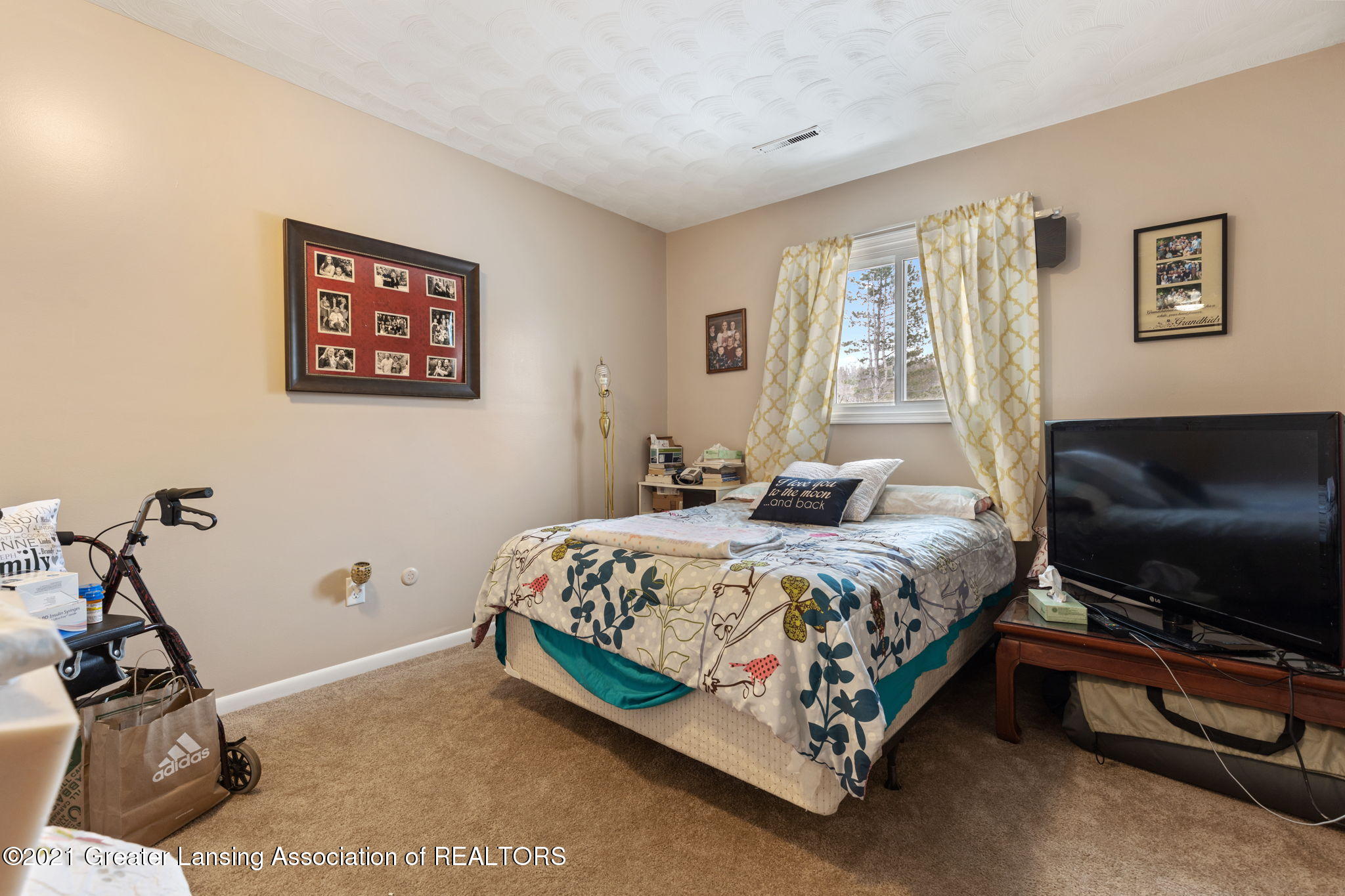 4819 Gull Road, Unit 11 Lansing, MI 48917 - Photo 12 of 14 12-web-or-mls-1P6A6309