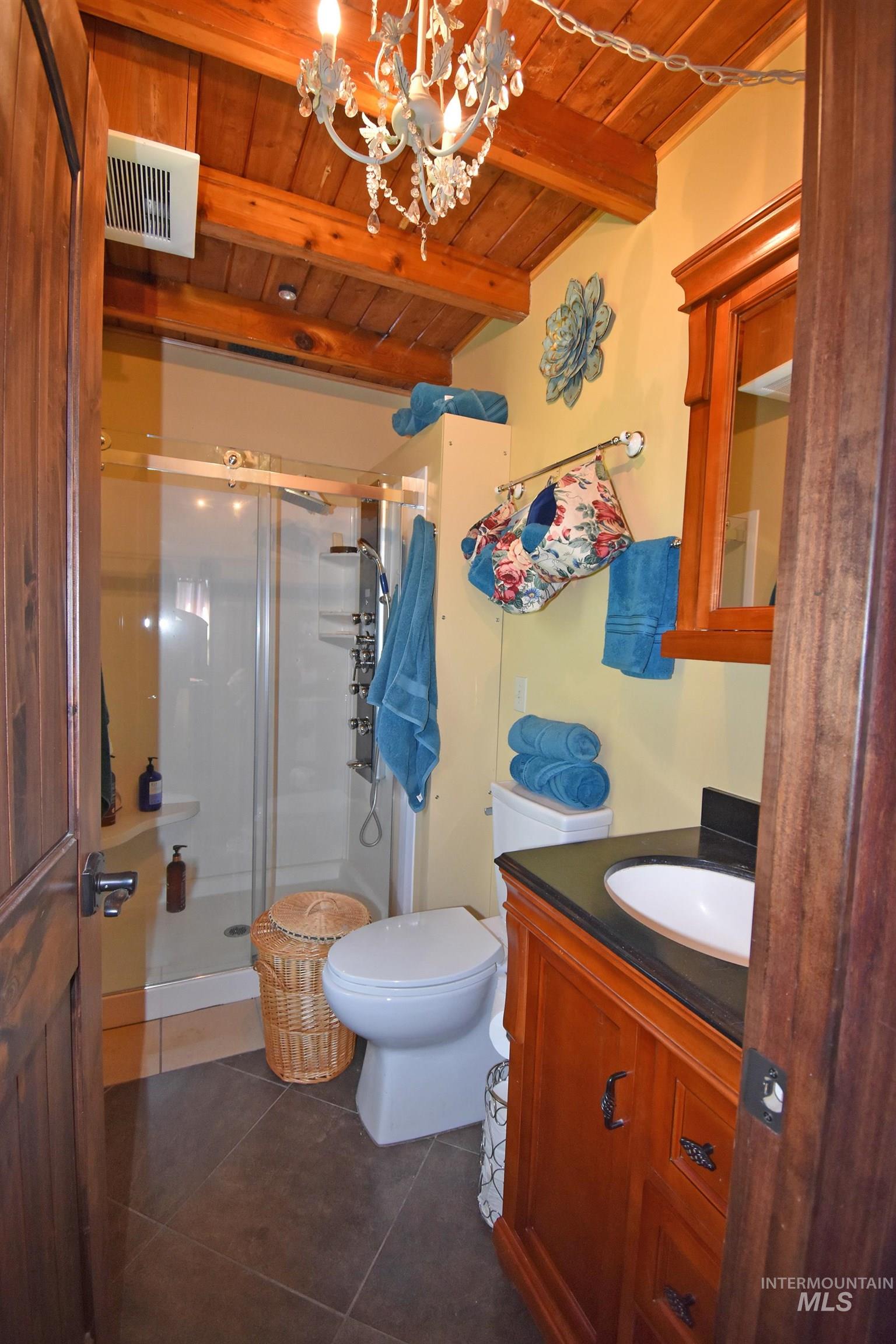 2424 Sunset View Court Clarkston, WA 99403 - Photo 18 of 40