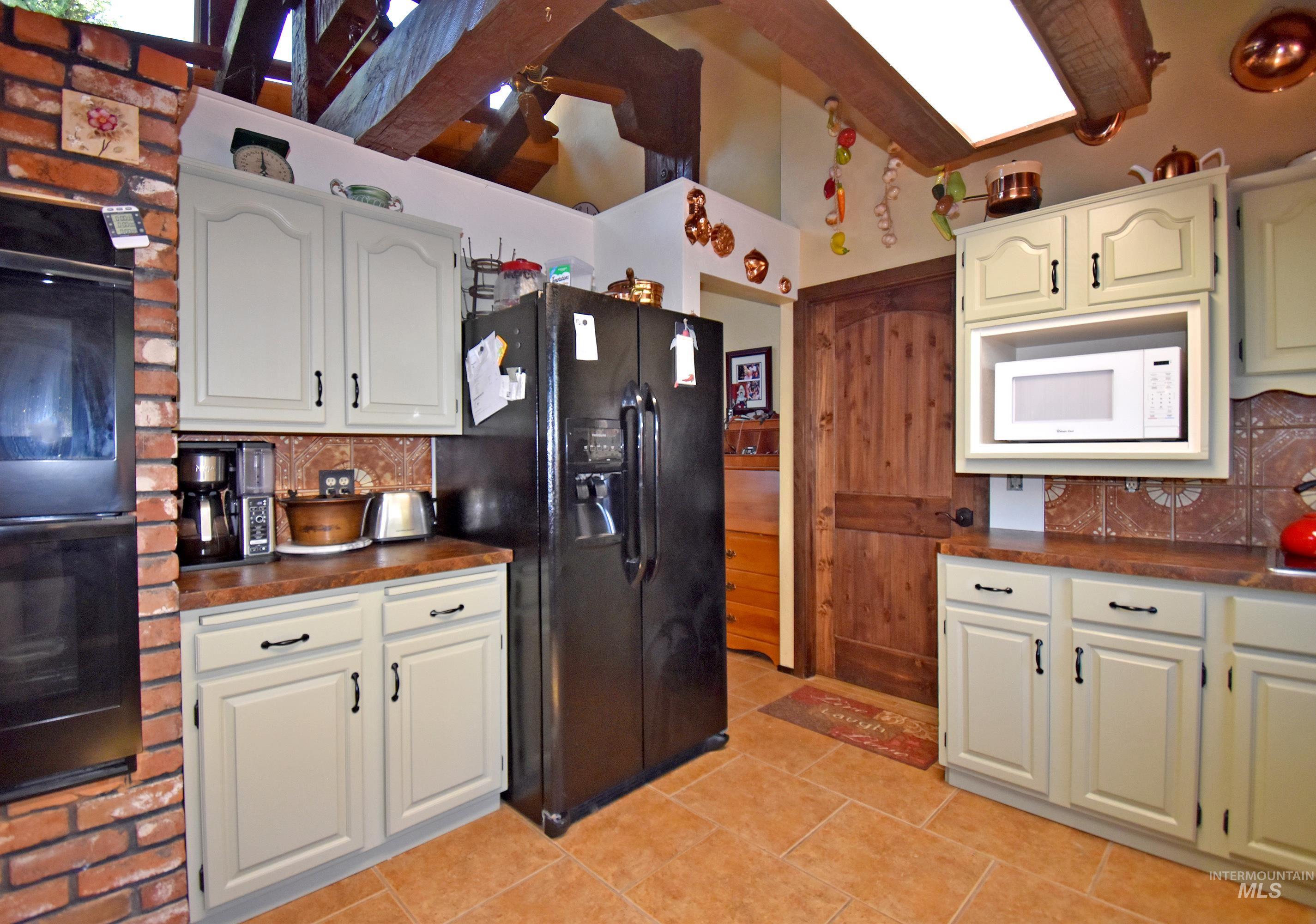 2424 Sunset View Court Clarkston, WA 99403 - Photo 3 of 40