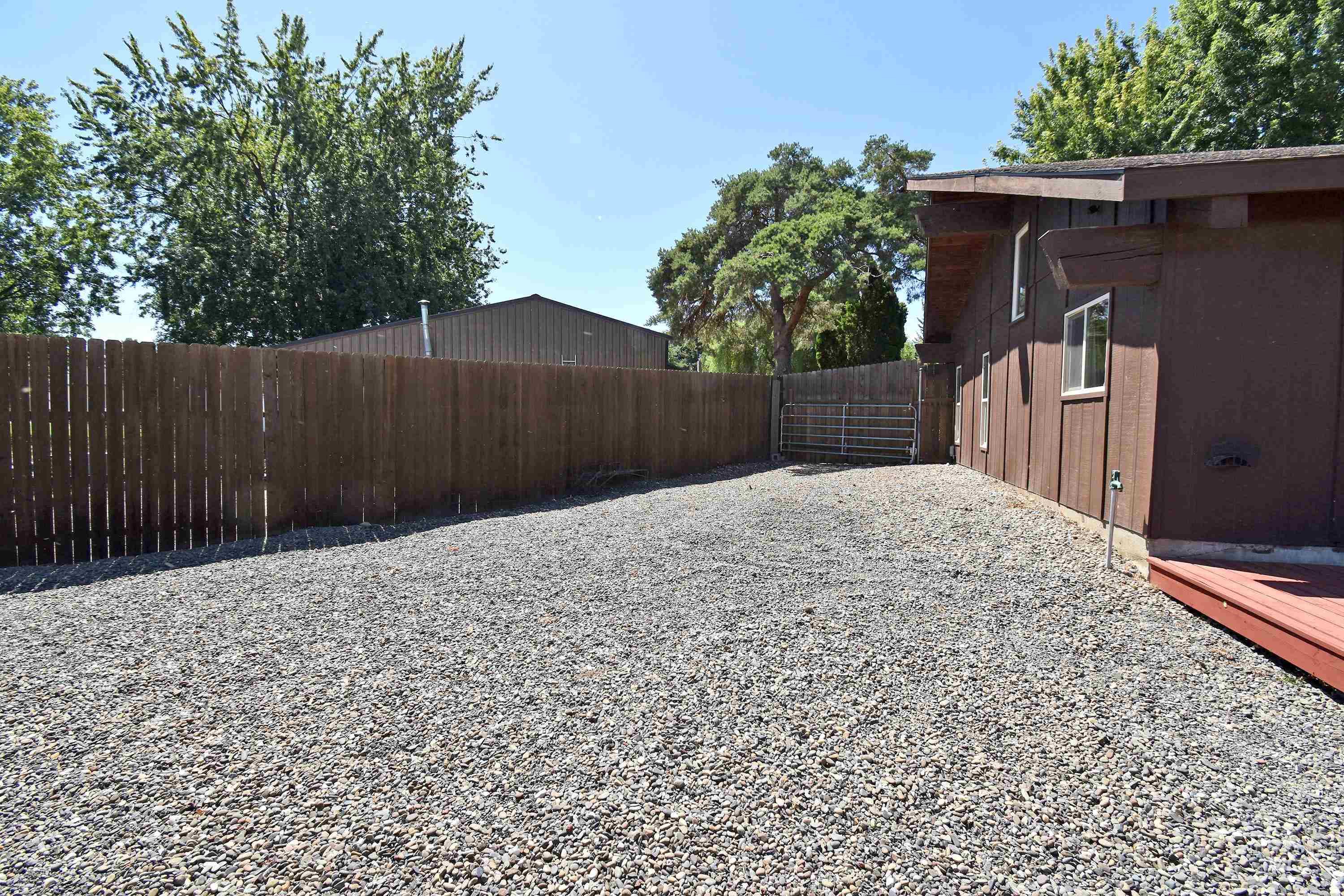 2424 Sunset View Court Clarkston, WA 99403 - Photo 37 of 40