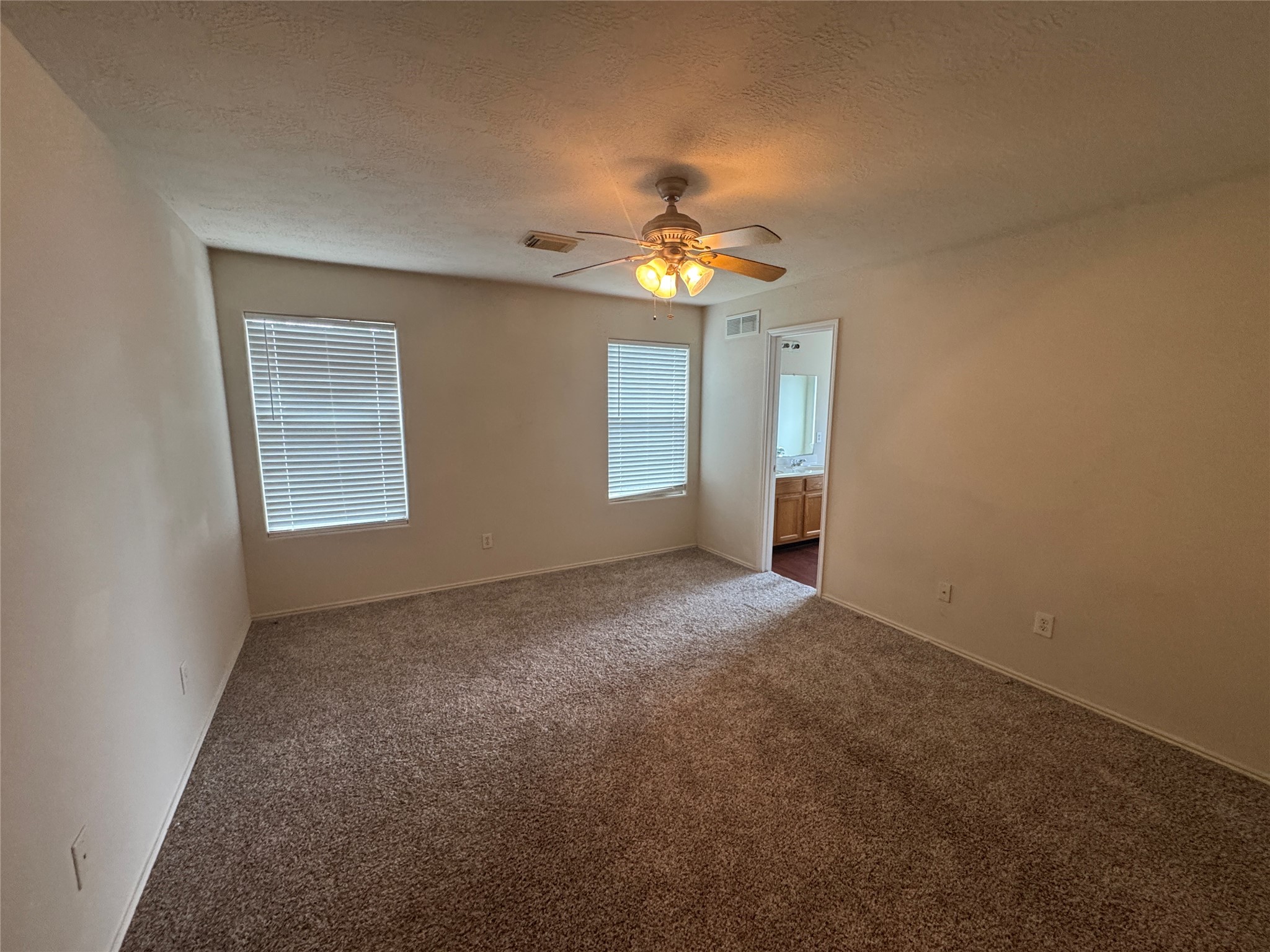 16942 Reston Glen Lane Houston, TX 77073 - Photo 18 of 41