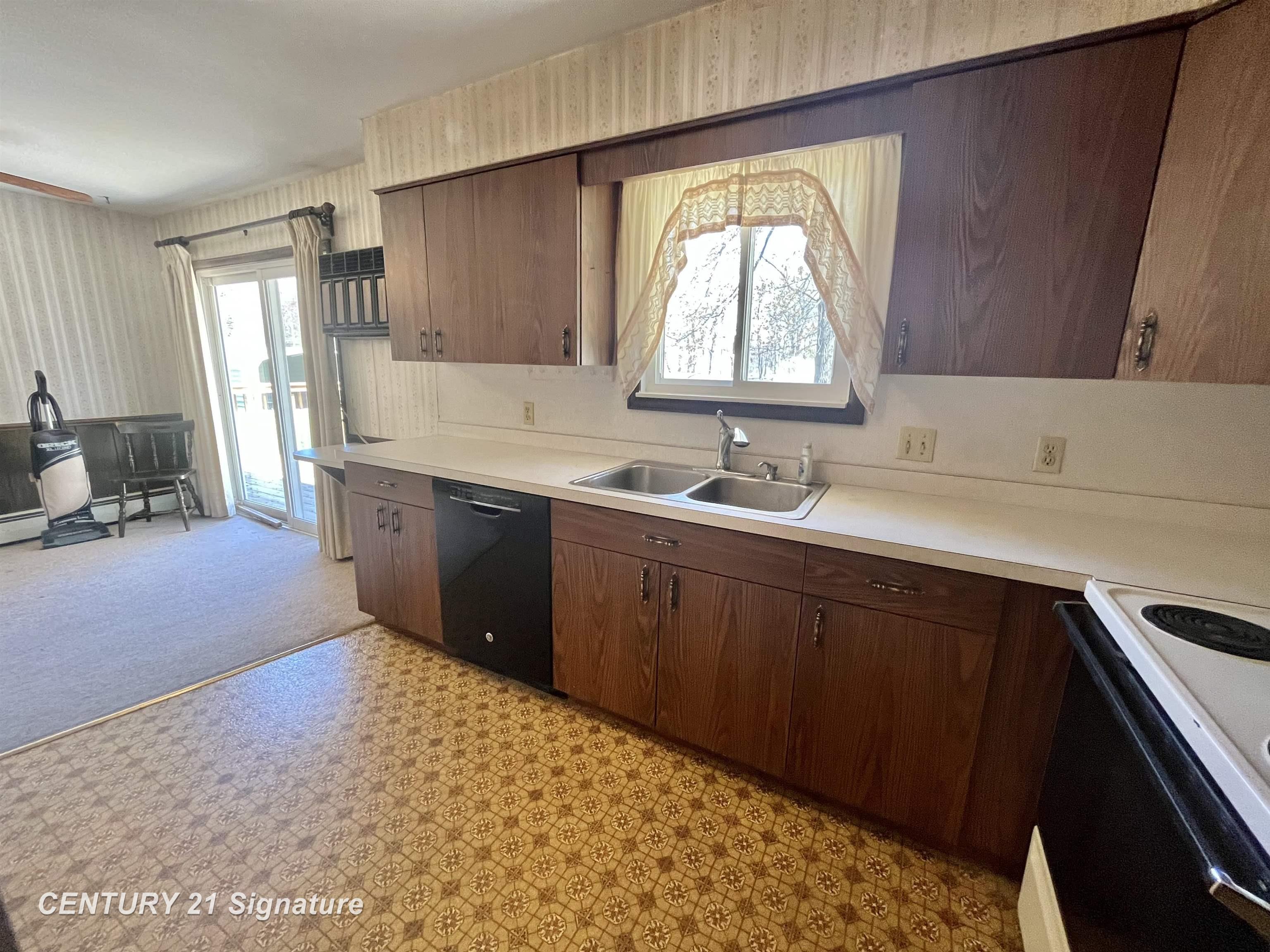 5417 Cole Road Saginaw, MI 48601 - Photo 10 of 43