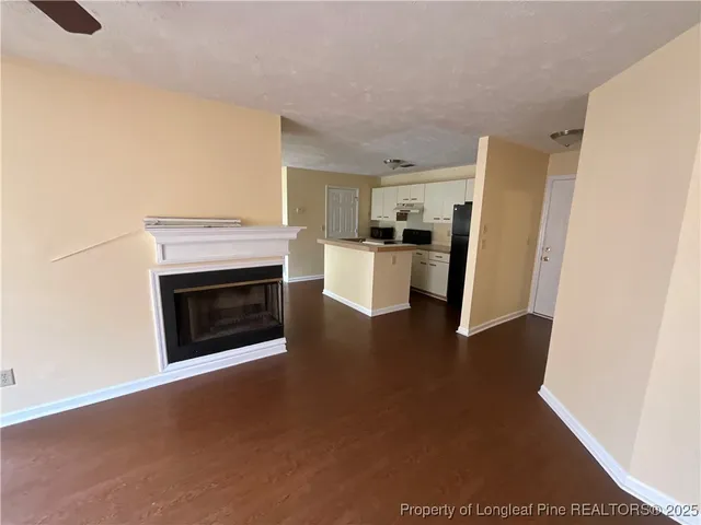 $900 | 979 Stewarts Creek Drive, Unit 8, Fayetteville, NC 28314