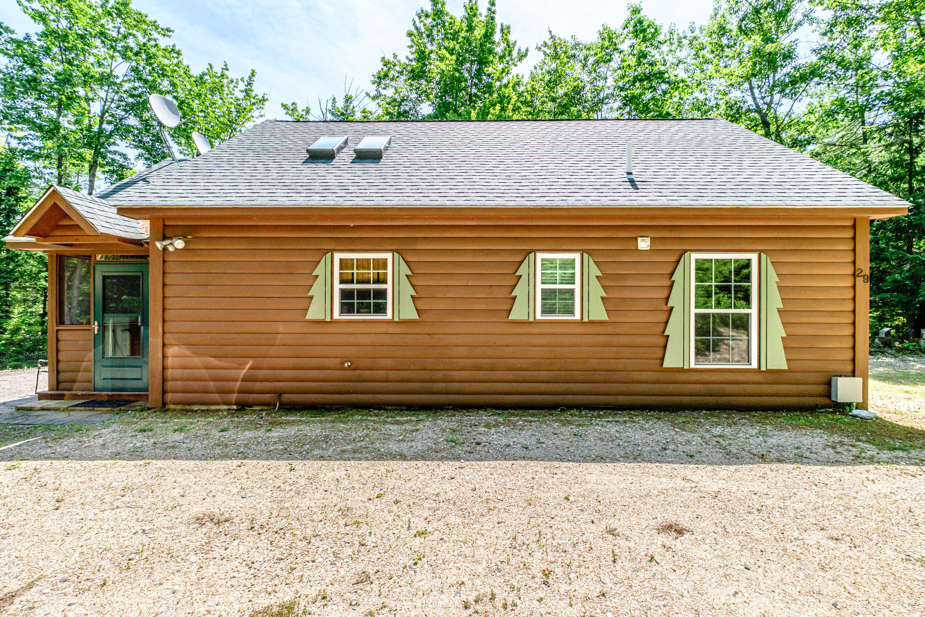 29 Merrifield Circle Sebago, ME 04029 - Photo 5 of 55 20260703gp-61009