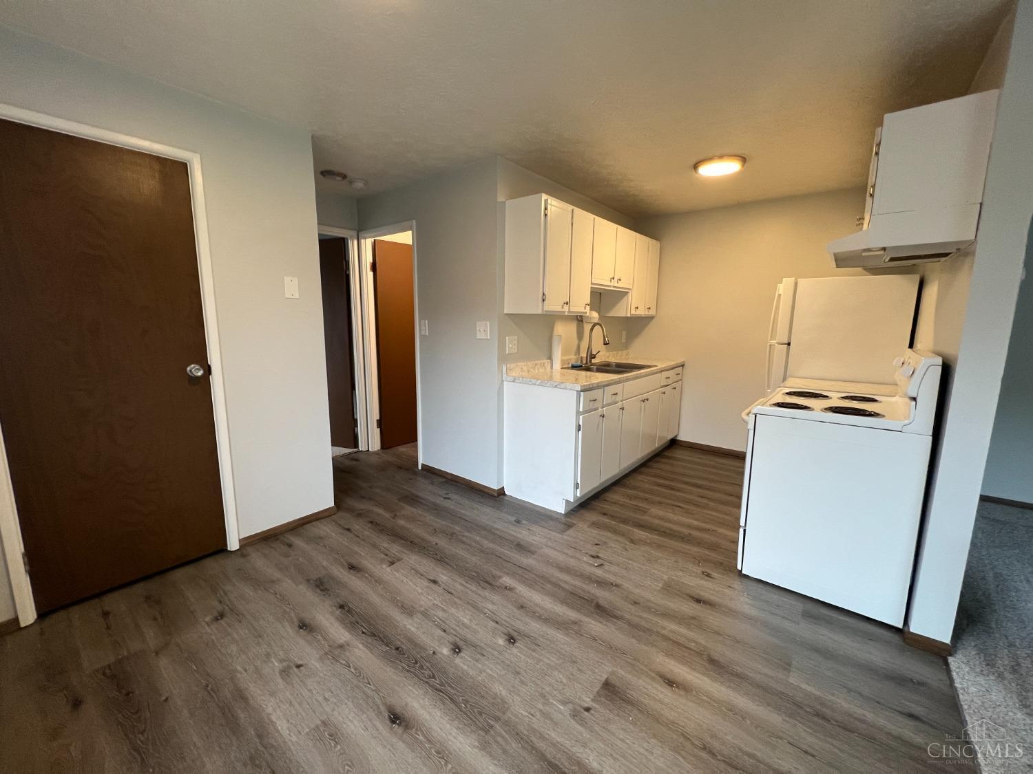 5617 Cheviot Road, Unit 6 Cincinnati, OH 45247 - Photo 6 of 11