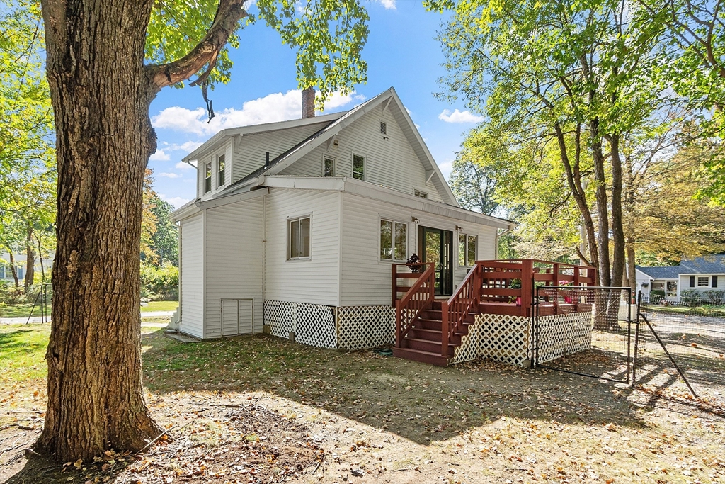 44 Hamlin Street Lunenburg, MA 01462 - Photo 8 of 35 a view of a house with a yard