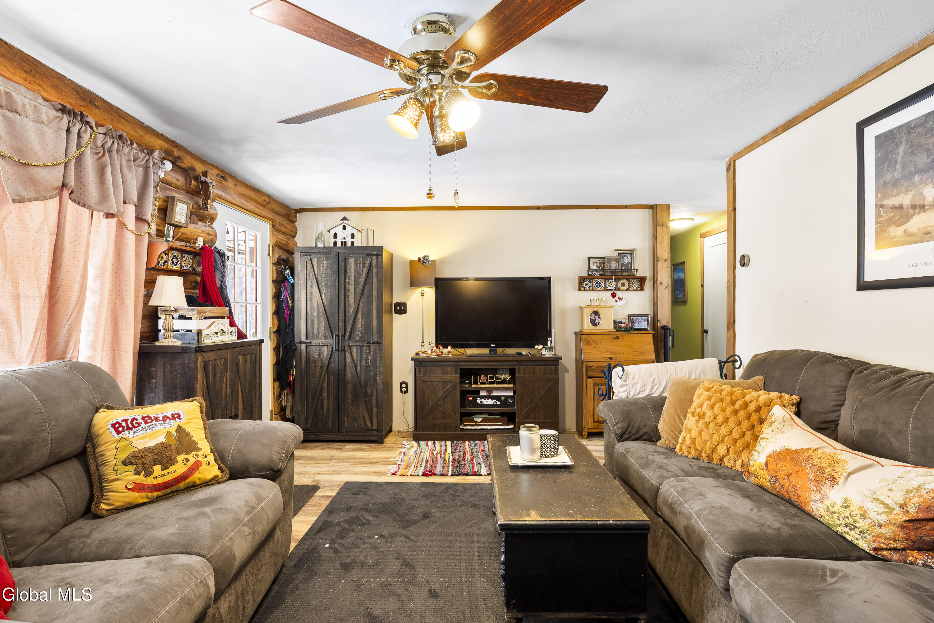 59 Higgins Road North Greenbush, NY 12198 - Photo 12 of 36 10