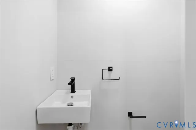 $339,000 | 3128 Woodsong Drive, Midlothian, VA 23112