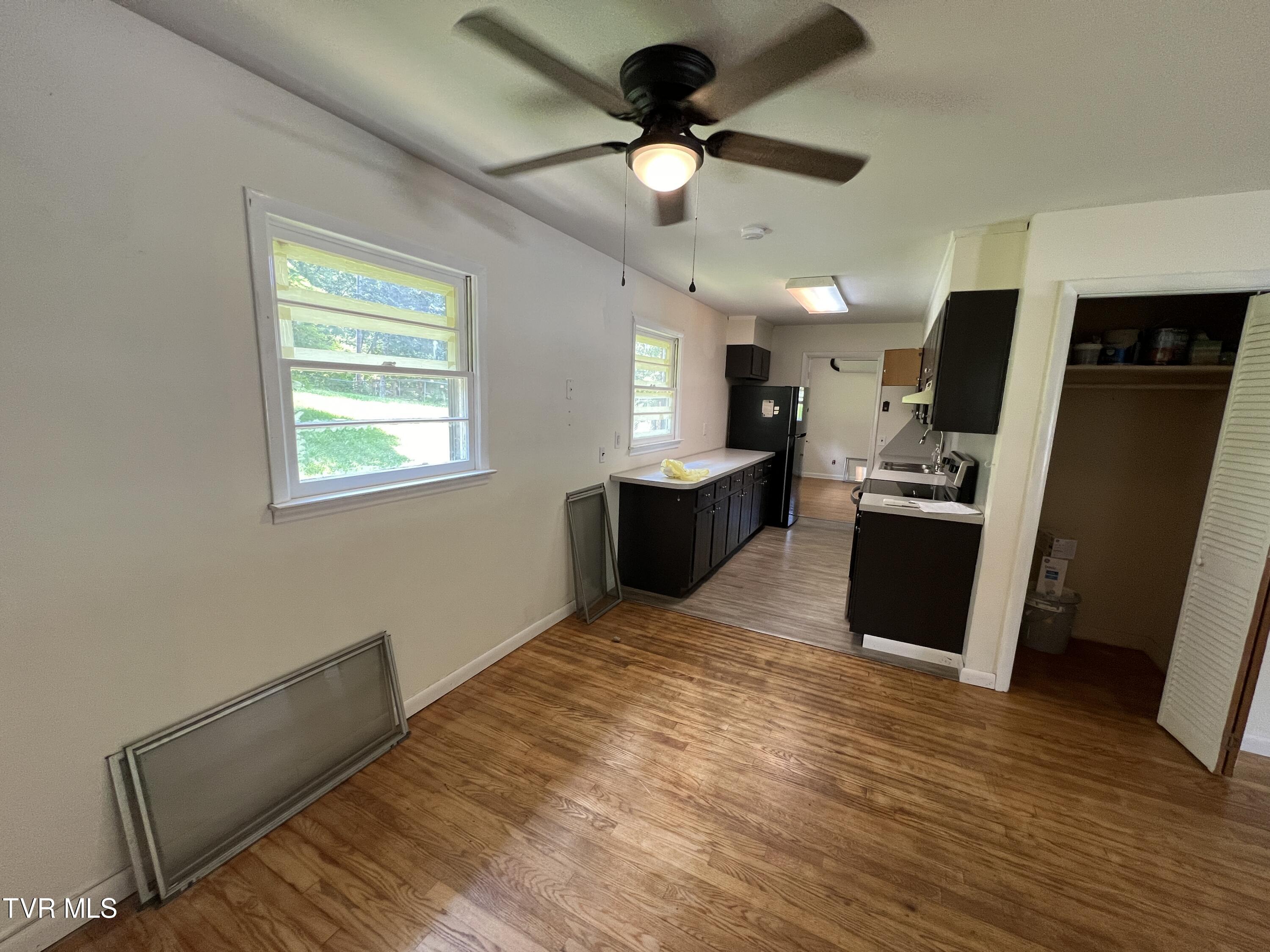 216 Spurgeon Road Blountville, TN 37617 - Photo 12 of 17 IMG_7231