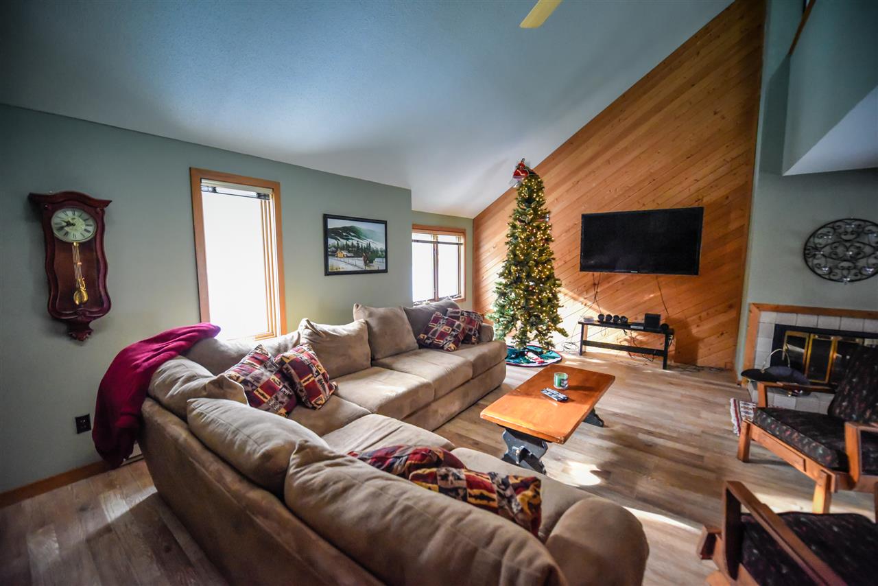 28 D Cross Town Road, Unit D West Dover, VT 05356 - Photo 1 of 13 Gallery Image 1