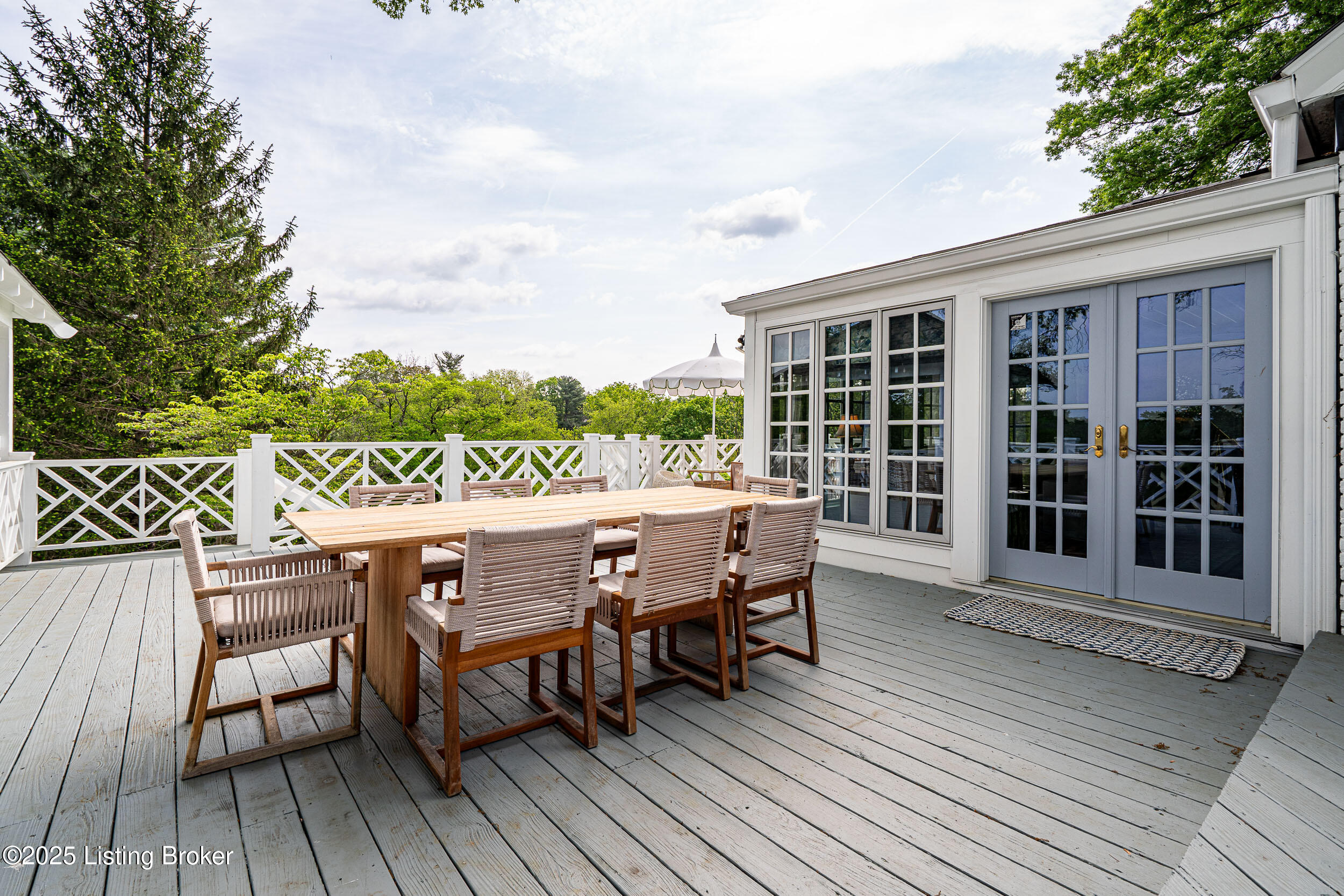 320 Mockingbird Valley Road Louisville, KY 40207 - Photo 59 of 80 320 Mockingbird Valley Rd-17