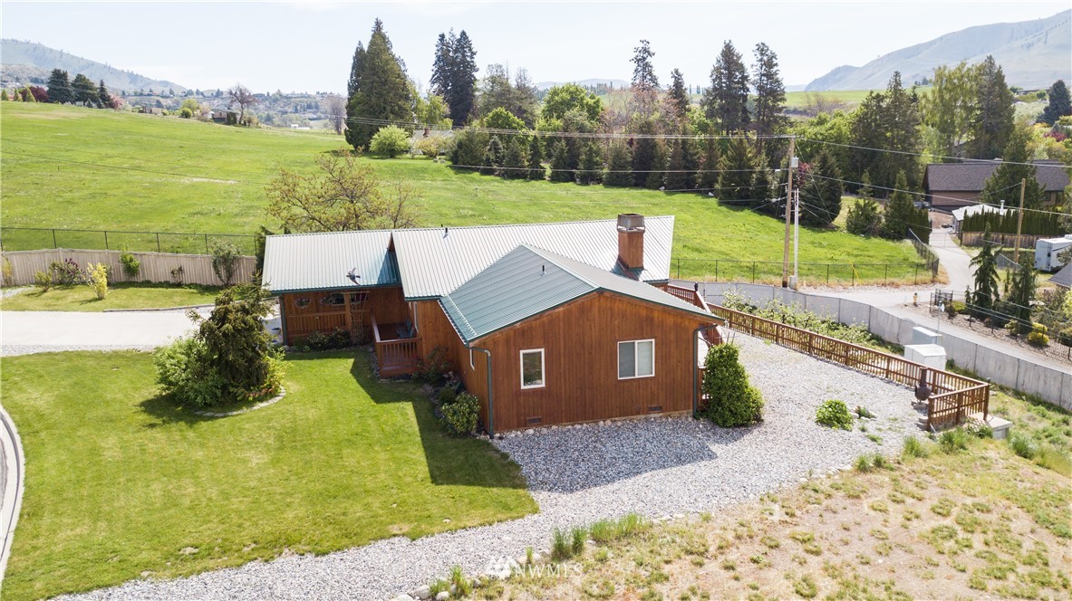 209 Key Lane Chelan, WA 98816 - Photo 14 of 24 Gallery Image 14