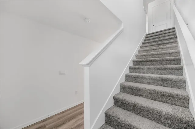 $2,250 | 1009 Spotted Egret Loop, Ruskin, FL 33570