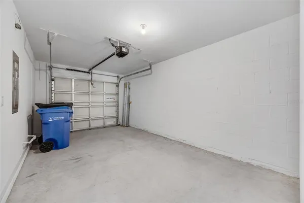 $2,150 | 1009 Spotted Egret Loop, Ruskin, FL 33570