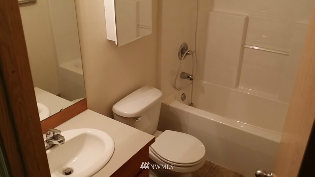 1144 Hazel Point Road Quilcene, WA 98376 - Photo 12 of 22 Gallery Image 12