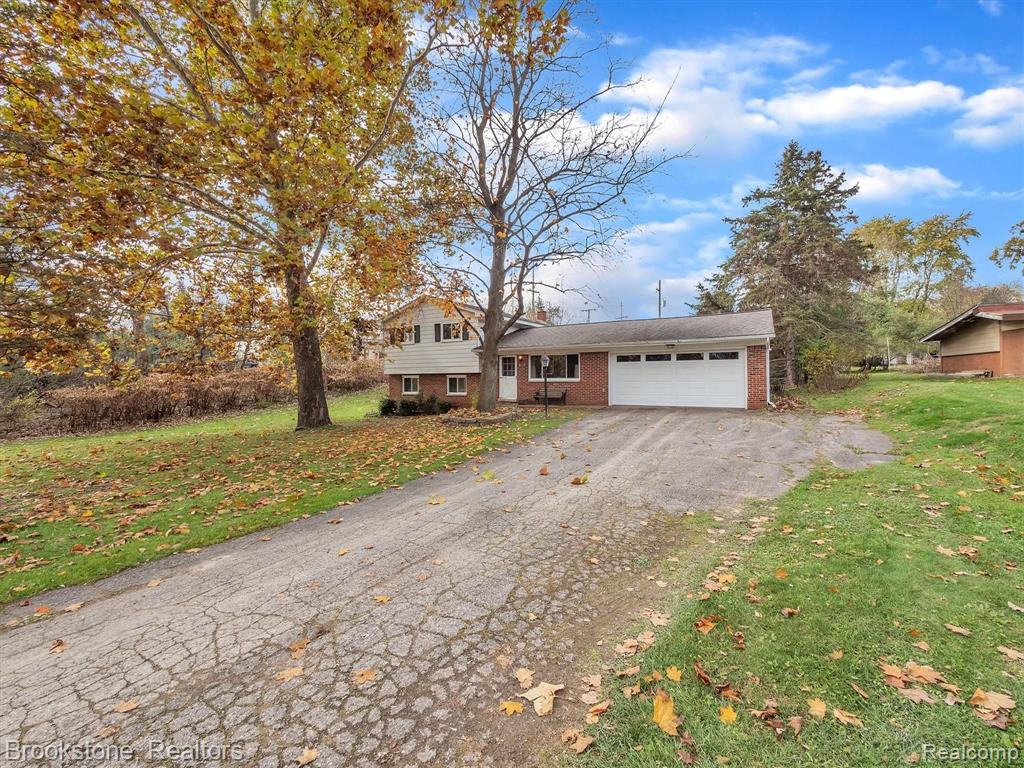 2960 York Road Rochester Hills, MI 48309 - Photo 2 of 24