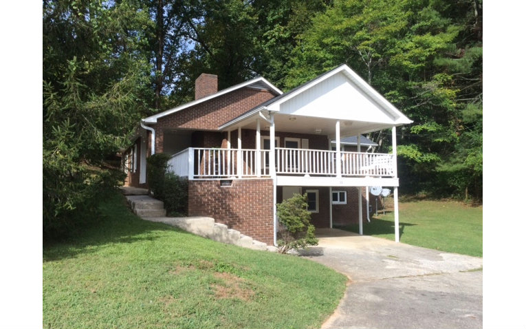 38 Fox Street Murphy, NC 28906 - Photo 1 of 1 Main View