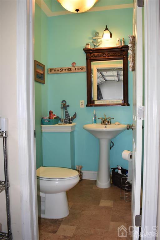 208 Raritan Street Union Beach, NJ 07735 - Photo 27 of 32 Gallery Image 27