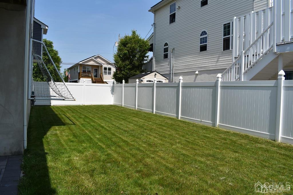 208 Raritan Street Union Beach, NJ 07735 - Photo 28 of 32 Gallery Image 28
