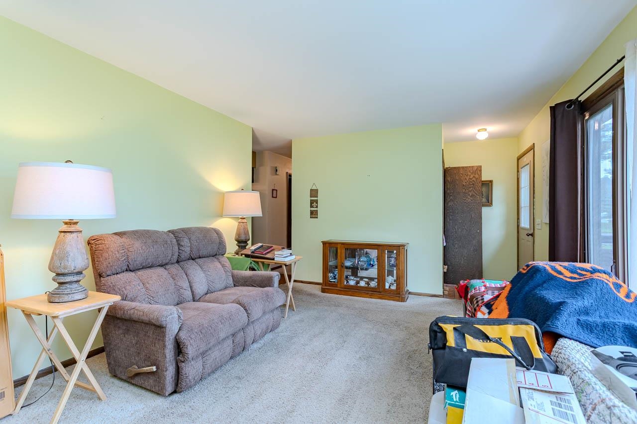 1003 Madison Street Merrill, WI 54452 - Photo 5 of 38