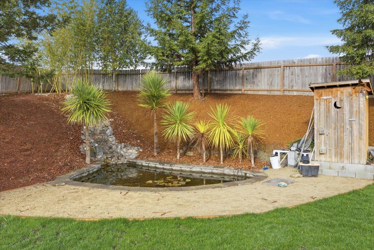 176 Nehalem Loop Roseburg, OR 97471 - Photo 27 of 42 27-CI_0248