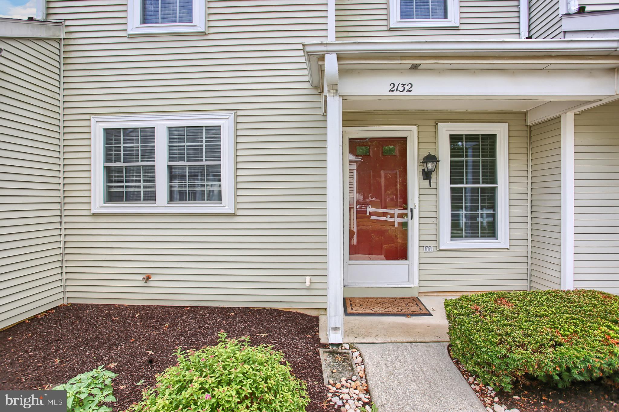 2132 Wexford Road Palmyra, PA 17078 - Photo 2 of 27 Gallery Image 2